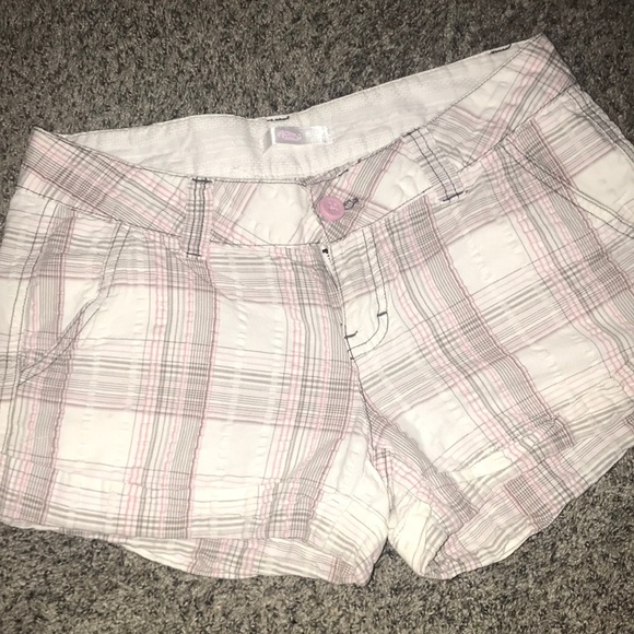 Kirra plaid shorts - Picture 1 of 7